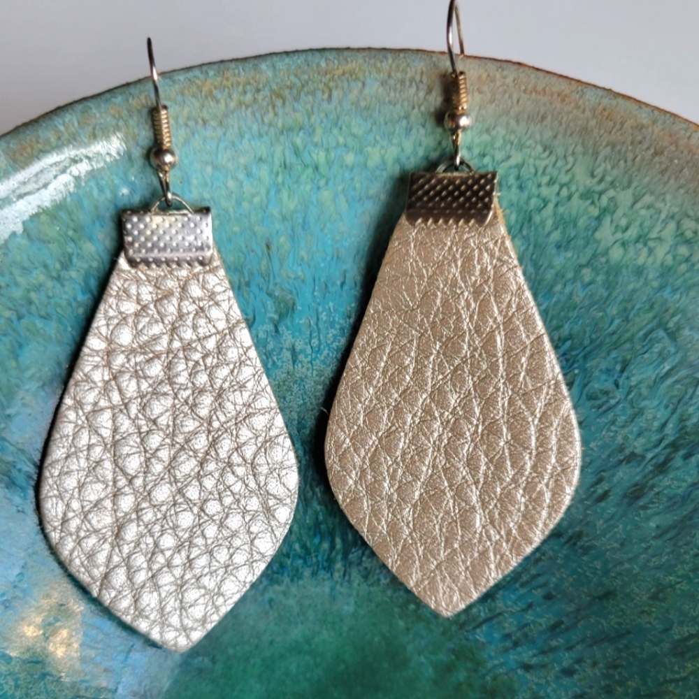 Beautiful Silver Dyed Leather Dangle Earrings